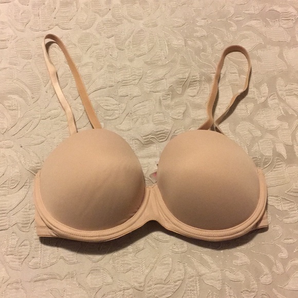 Victorias’s Secret PINK nude multi-way bra